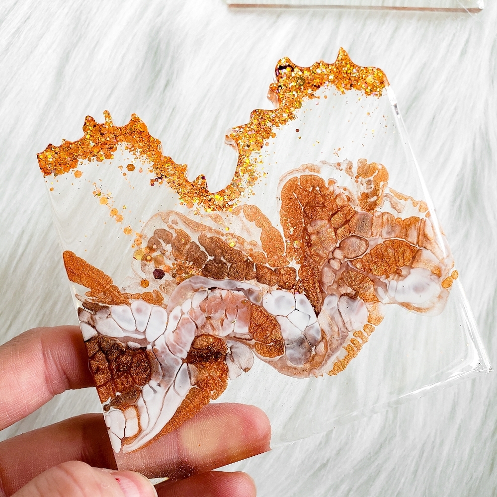 MADE TO ORDER - Resin Geode Coaster Set - Picture 4 of 11